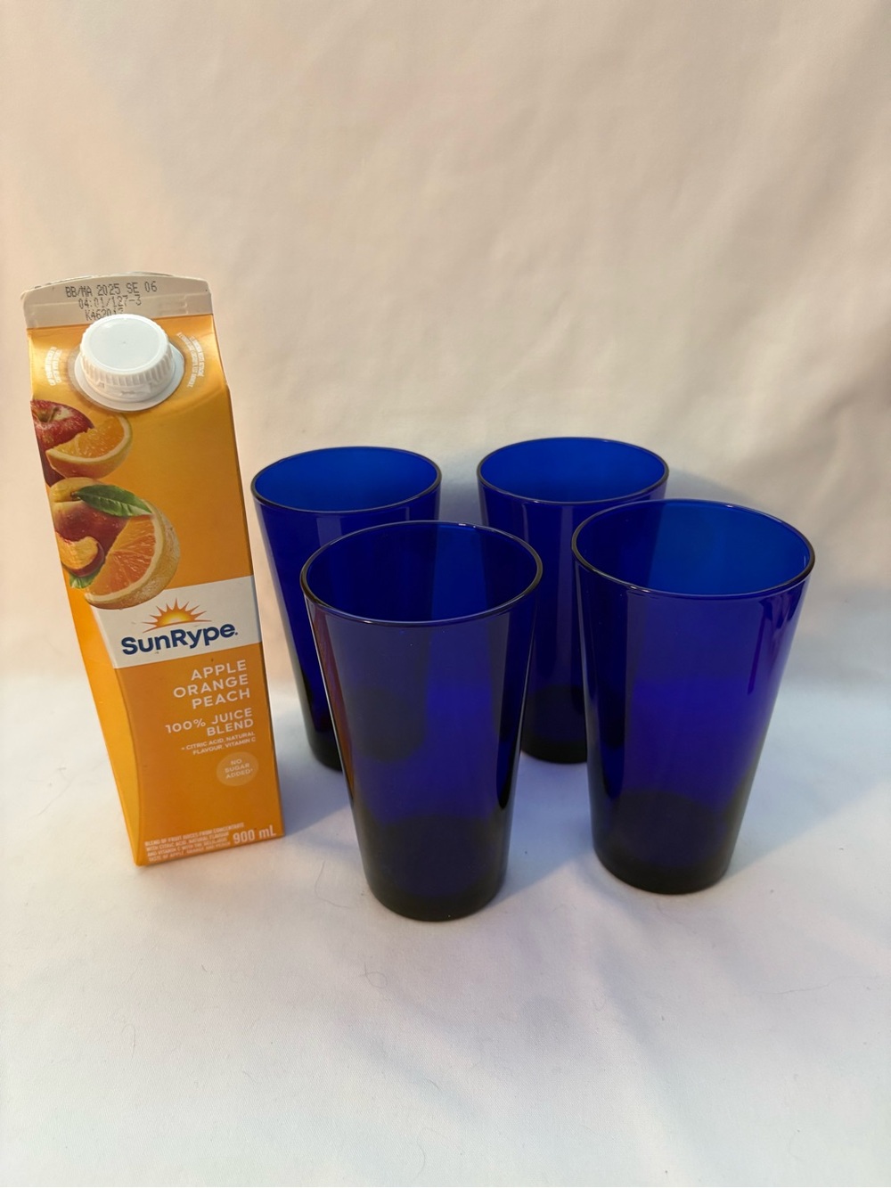 Set of 4- Libbey cobalt blue, 16 ounce flare style tumbler glasses